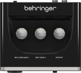 Аудиоинтерфейс Behringer U-PHORIA UM2
