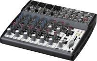 Микшерный пульт Behringer XENYX1202