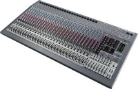 Микшерный пульт Behringer SX3282