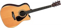 Электроакустическая гитара YAMAHA FX370C