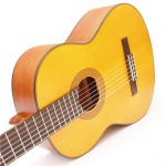 YAMAHA CG122MС