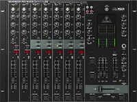 DJ микшерный пульт Behringer DX2000USB