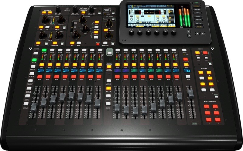 ΠΠΈΠΊΡΠ΅ΡΠ½ΡΠΉ ΠΏΡΠ»ΡΡ Behringer X32 COMPACT