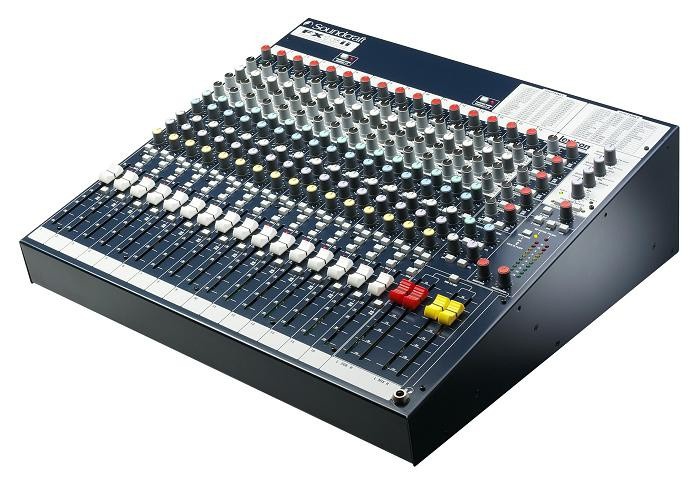 Микшерный пульт Soundcraft FX16II