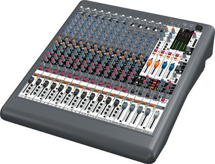 Микшерный пульт Behringer XENYXXL1600