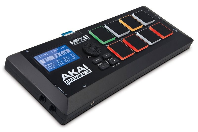 AKAI MPX8