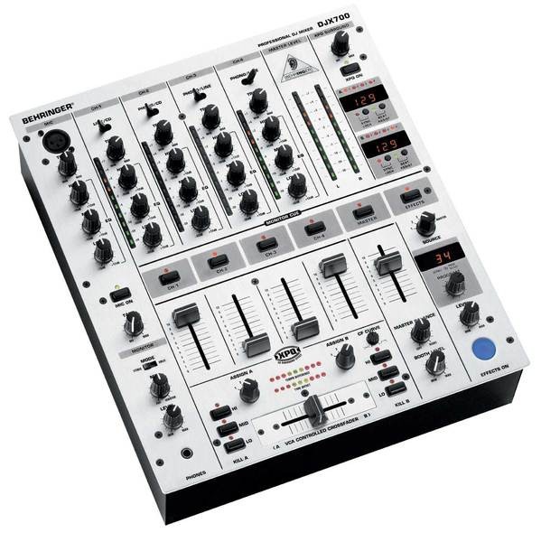 DJ микшерный пульт Behringer DJX700
