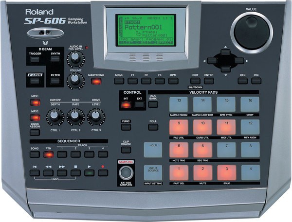 Семплер Roland SP606