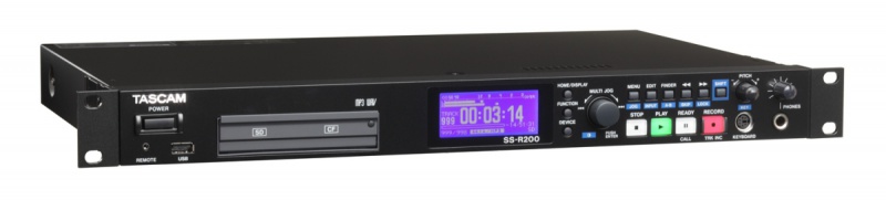 Рекордер Tascam SS-R200