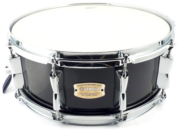 YAMAHA SBS1455RB STAGE CUSTOM BIRCH SNARE 14&quot; (Raven Black)