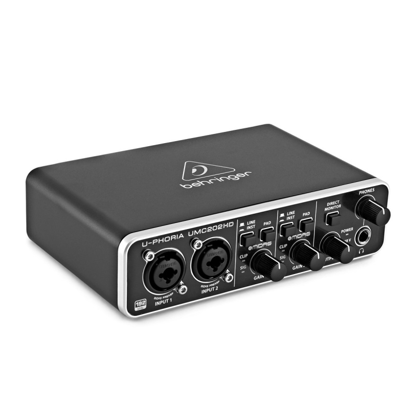 Звуковая карта UMC202HD